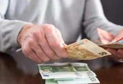 深入解读还呗借款审核流程与要点